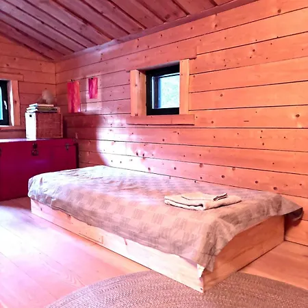 Serene Forestnest Casa de Férias Hirsjärvi