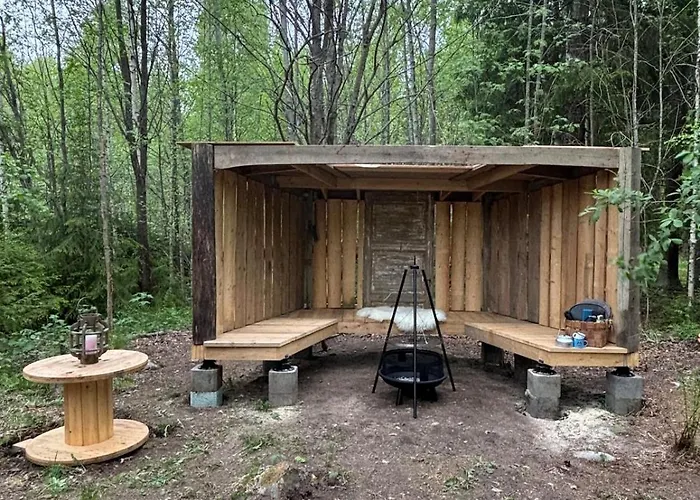 Serene Forestnest * Hirsjärvi