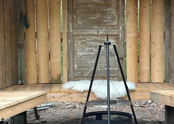 Serene Forestnest Casa de Férias